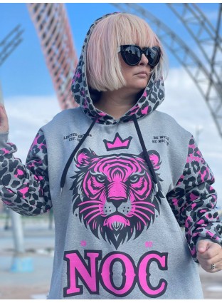 Sudadera over Pink Roar